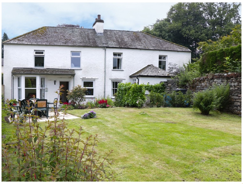 Camellia Cottage a holiday cottage rental for 4 in Bowness-On-Windermere, 