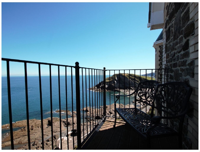 Ocean Breeze a holiday cottage rental for 4 in Ilfracombe, 