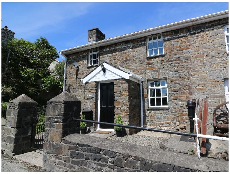 Ty Ffynnon a holiday cottage rental for 6 in New Quay, 