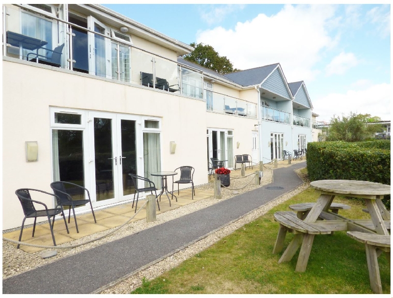 Apartment FF04 a holiday cottage rental for 4 in Dawlish Warren, 