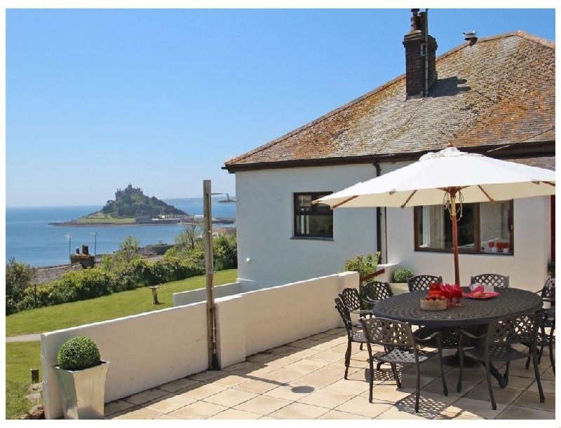 Castle Bay a holiday cottage rental for 10 in Marazion, 