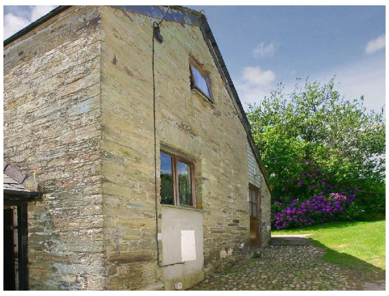 Apple Loft a holiday cottage rental for 4 in Lostwithiel, 