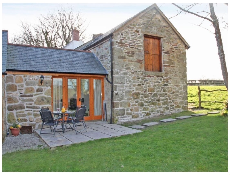 Foxglove Cottage a holiday cottage rental for 3 in Marazion, 