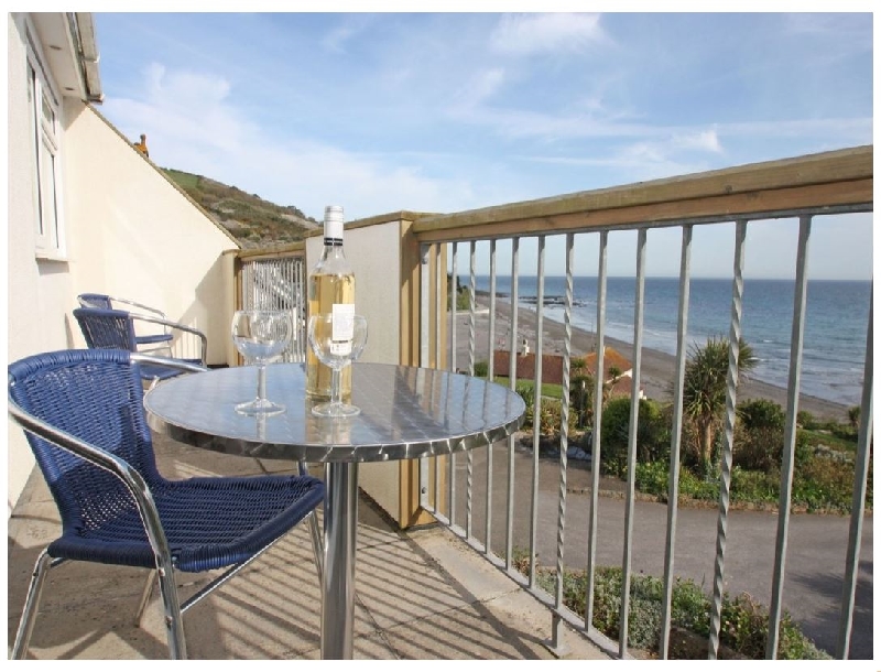 Tide Watch a holiday cottage rental for 2 in Looe, 