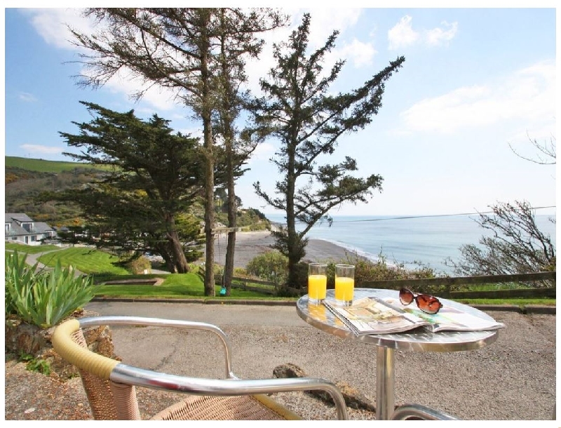 Sea Breeze a holiday cottage rental for 2 in Looe, 