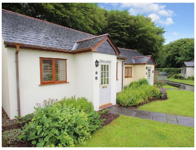 Water's Edge a holiday cottage rental for 2 in Camelford, 