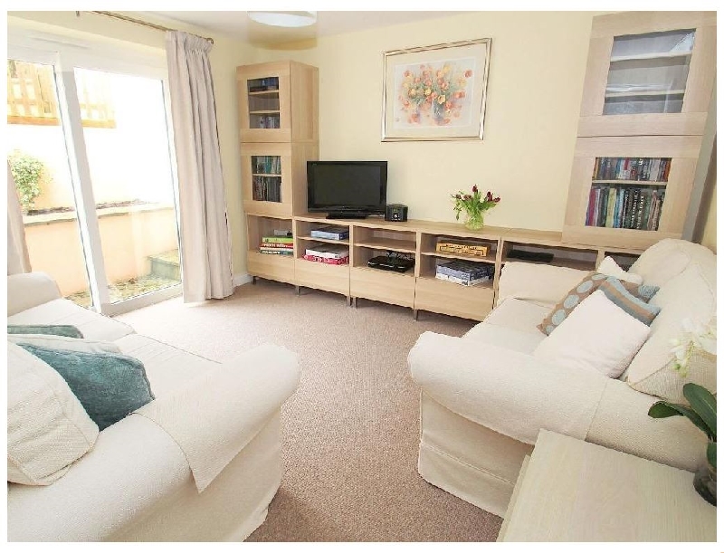 Penrose a holiday cottage rental for 3 in Porthleven, 