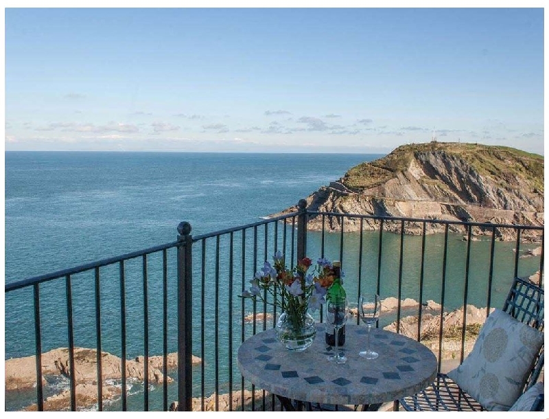 Seascapes a holiday cottage rental for 5 in Ilfracombe, 
