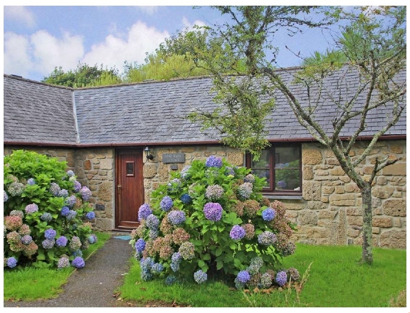 Long Barn Cottage a holiday cottage rental for 4 in Penzance, 