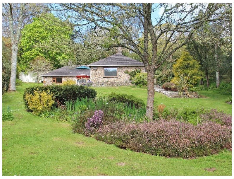 Bosgilly a holiday cottage rental for 6 in Helston, 