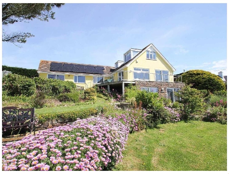 Windrush a holiday cottage rental for 8 in Newquay, 