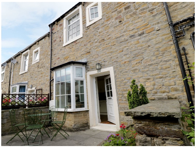 Cherry Tree Cottage a holiday cottage rental for 5 in Skipton, 