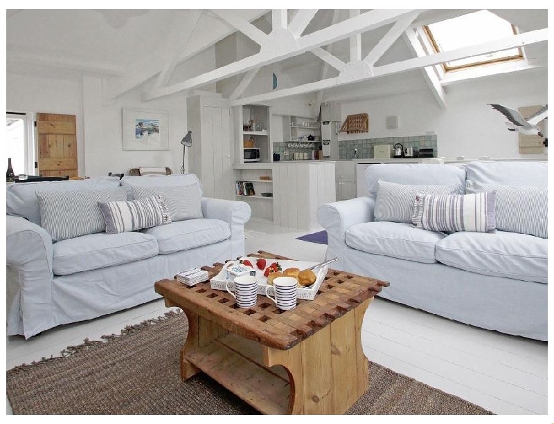 The Net Loft a holiday cottage rental for 4 in Mousehole, 