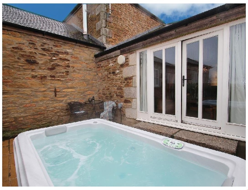 Kocha a holiday cottage rental for 2 in Truro, 