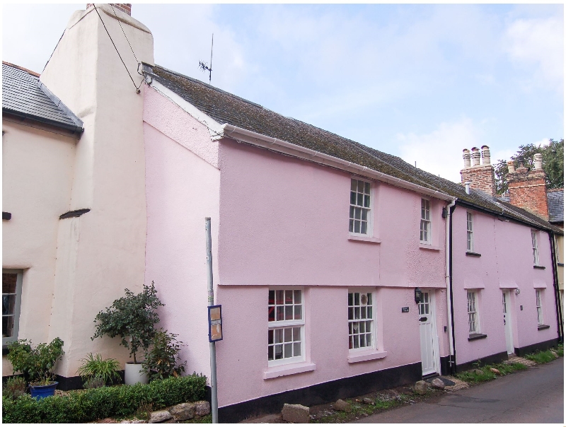 Springside Cottage a holiday cottage rental for 6 in Newton Abbot, 