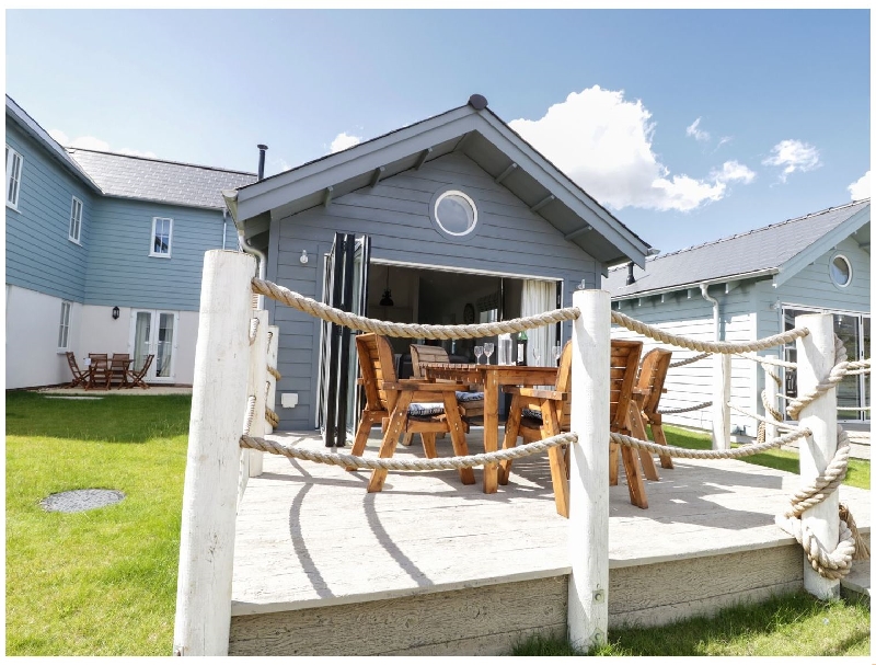 Details about a cottage Holiday at The Lobster Pot Beach House