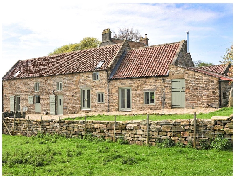 The Long Barn a holiday cottage rental for 8 in Goathland, 