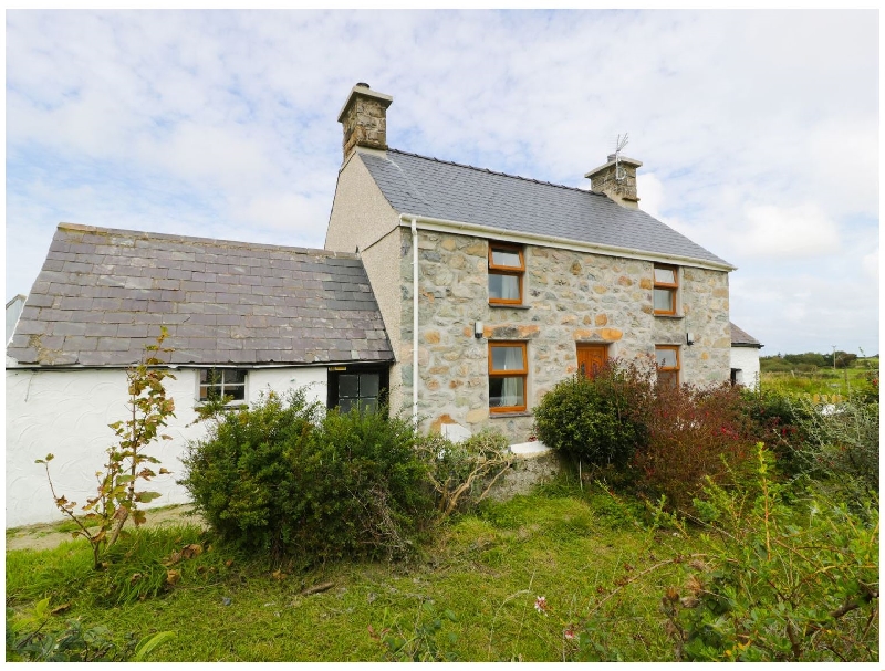 Tyn Rhos a holiday cottage rental for 4 in Aberdaron, 