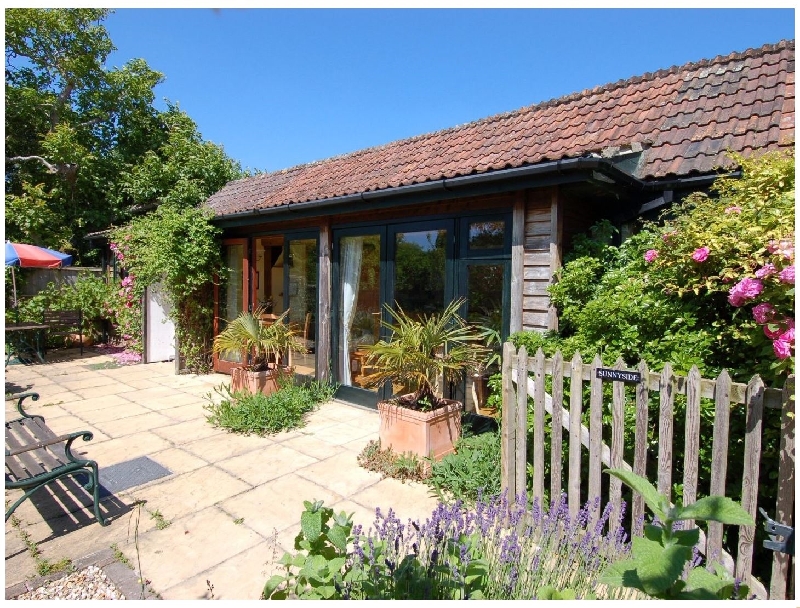 Sunnyside a holiday cottage rental for 4 in Taunton, 