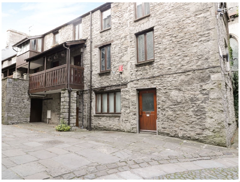 11 Camden Building a holiday cottage rental for 4 in Kendal, 