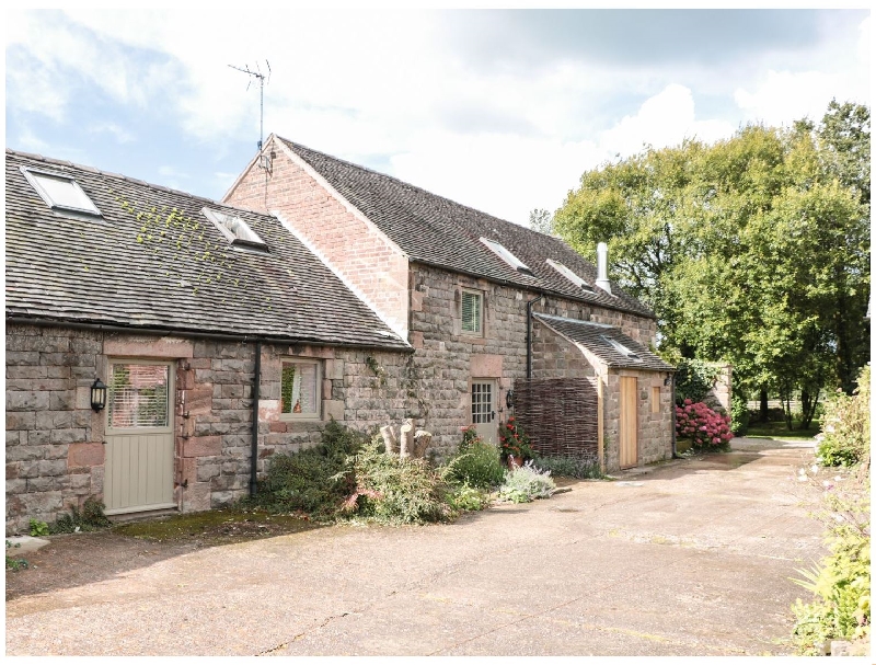 Lee House Cottage a holiday cottage rental for 19 in Cheddleton, 