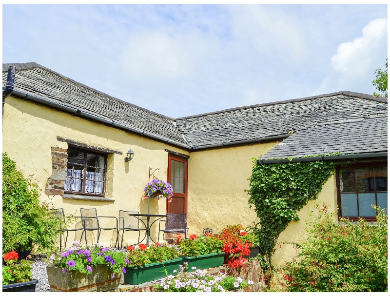 Windbury Cottage a holiday cottage rental for 4 in Hartland, 
