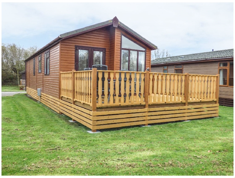 Les Hirondelles a holiday cottage rental for 4 in South Lakeland Leisure Village, 