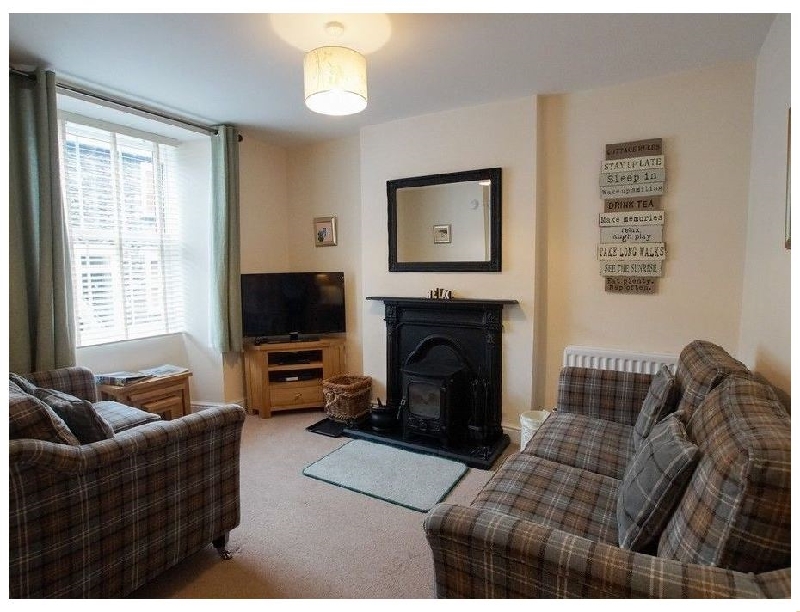 Raglan Cottage a holiday cottage rental for 4 in Bowness-On-Windermere, 