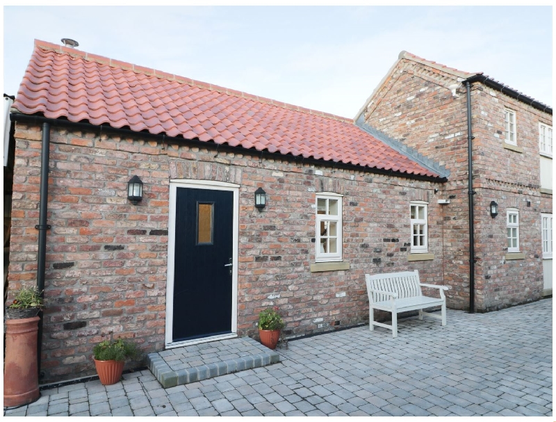 Pear Tree Cottage a holiday cottage rental for 4 in Dunnington, 