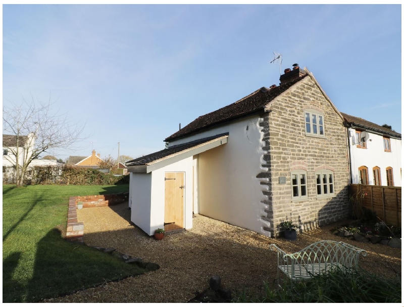 Ivy Cottage a holiday cottage rental for 2 in Malvern, 
