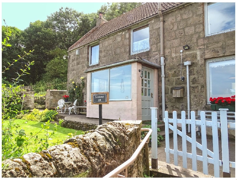 The Lookout a holiday cottage rental for 4 in Berwick-Upon-Tweed, 