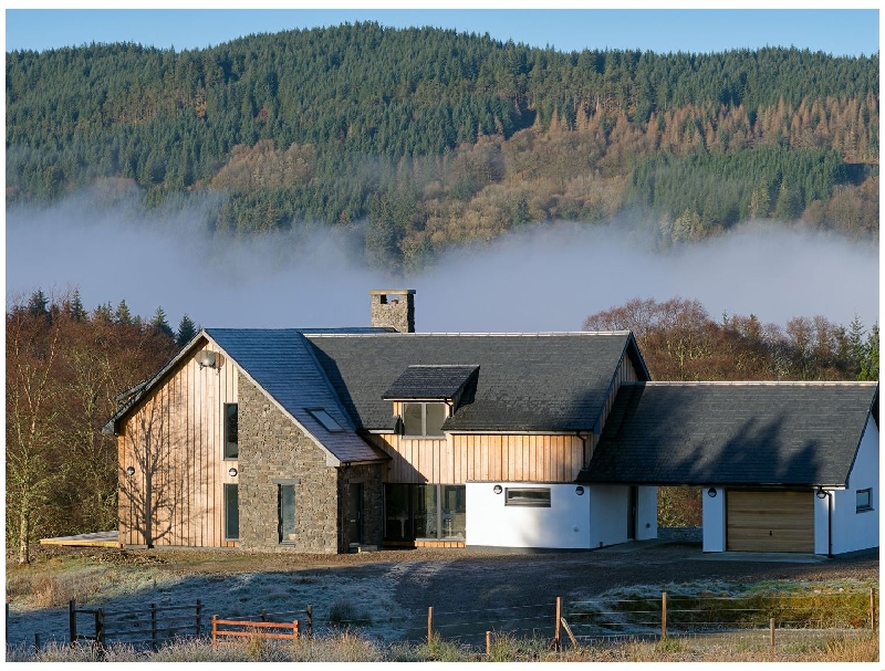 Sobrachan a holiday cottage rental for 10 in Kilmartin, 