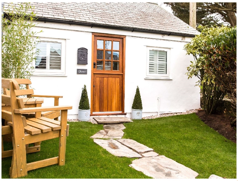 Dowr Cottage a holiday cottage rental for 2 in Tintagel, 