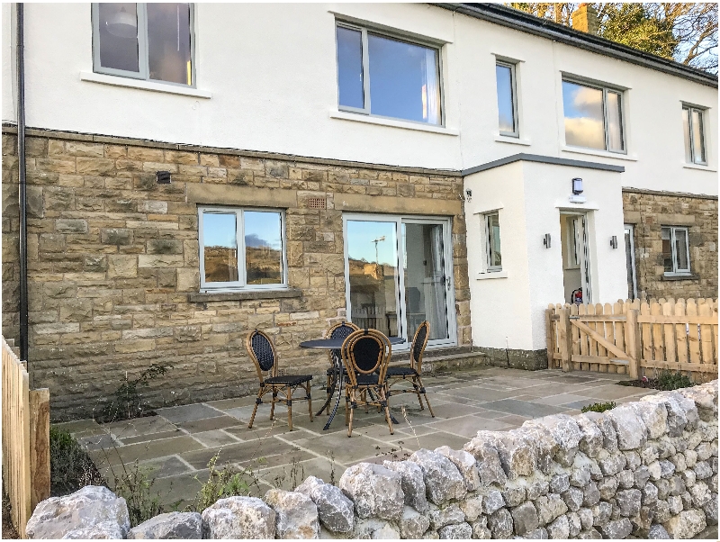 2 Orchard Leigh a holiday cottage rental for 3 in Austwick  , 