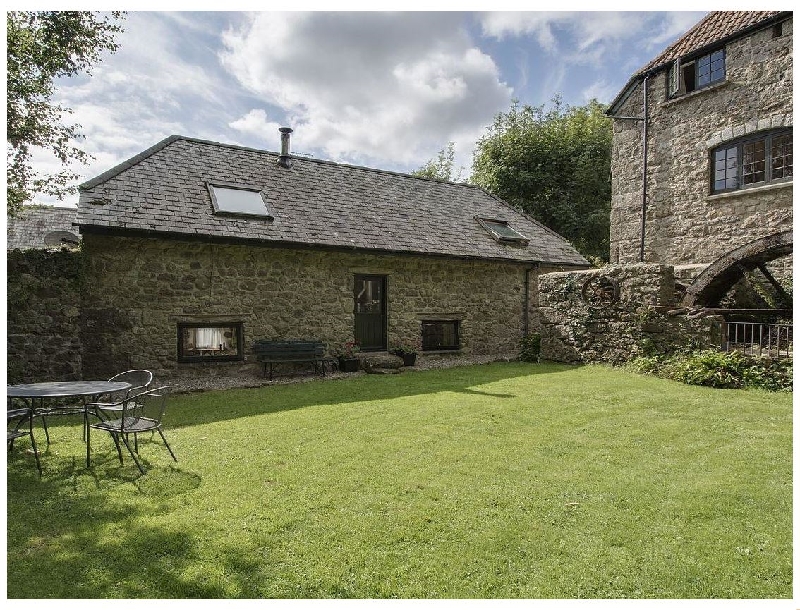 Water Barn a holiday cottage rental for 4 in Manaton, 