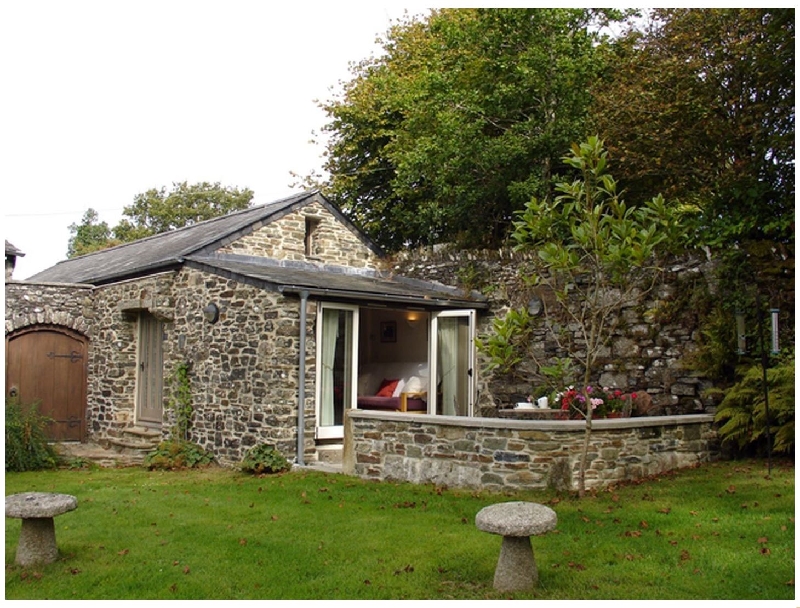 Burham Barn a holiday cottage rental for 2 in Dousland, 