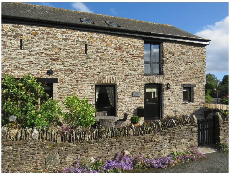 Bramble Cottage a holiday cottage rental for 4 in Ringmore, 