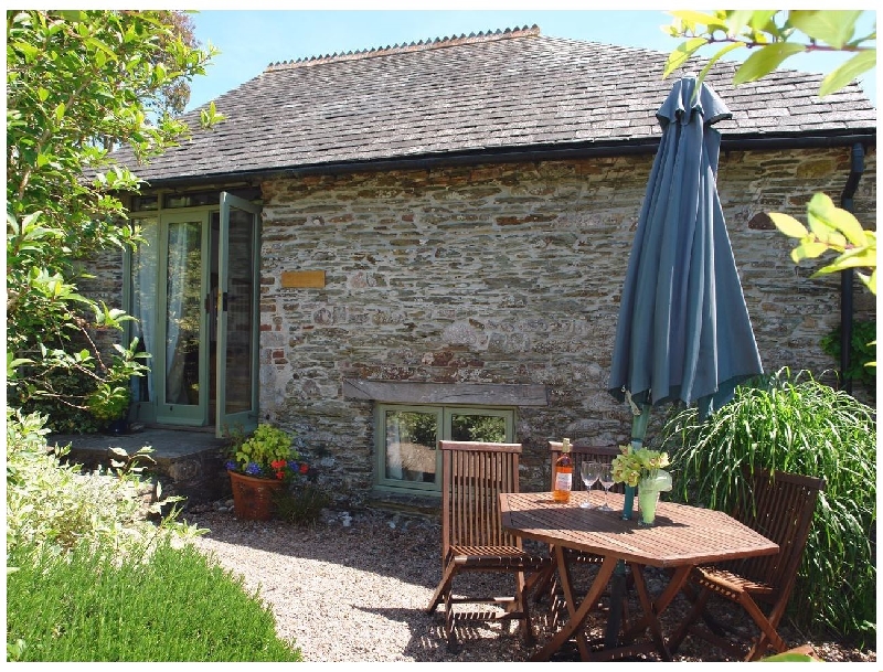 Parsonage Farm Cottage a holiday cottage rental for 4 in Newton Ferrers, 
