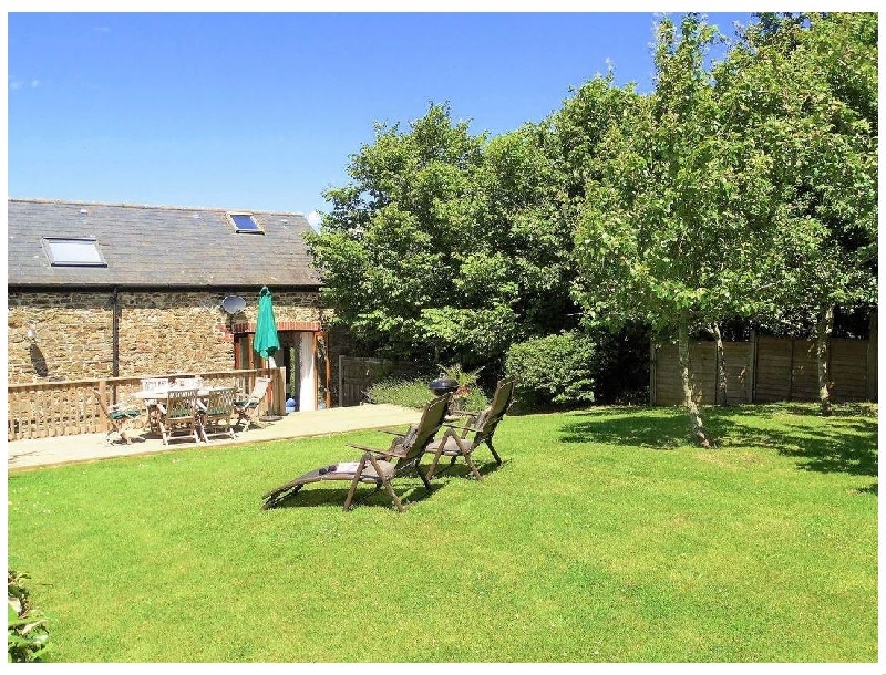 Swallows Barn a holiday cottage rental for 6 in Woolston, 