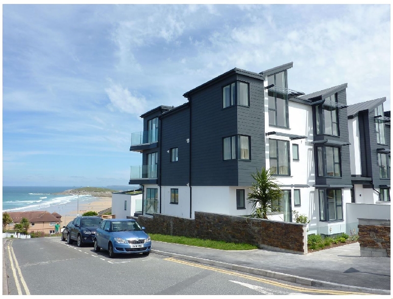 Flat 8 Seascape a holiday cottage rental for 4 in Newquay, 