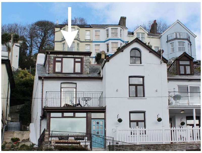 1 Glencairn a holiday cottage rental for 6 in Looe, 