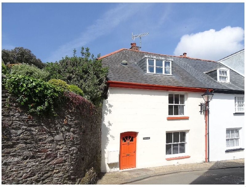 Vectis Cottage a holiday cottage rental for 7 in Kingsand And Cawsand, 