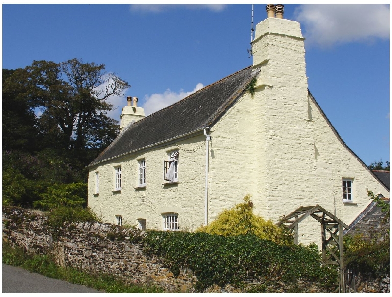 Tregonhawke Farmhouse a holiday cottage rental for 12 in Millbrook, 