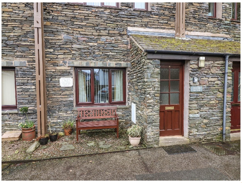 Heather Cottage a holiday cottage rental for 4 in Ambleside, 