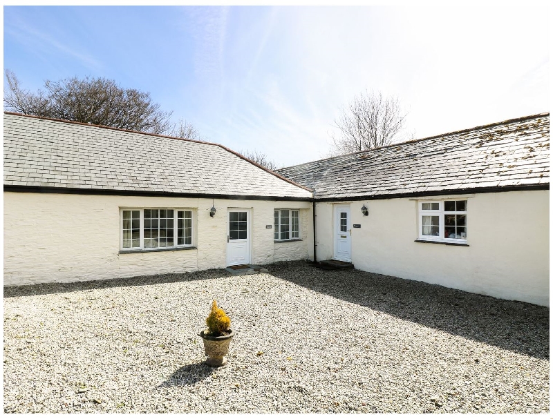 Llamrai a holiday cottage rental for 4 in Camelford, 