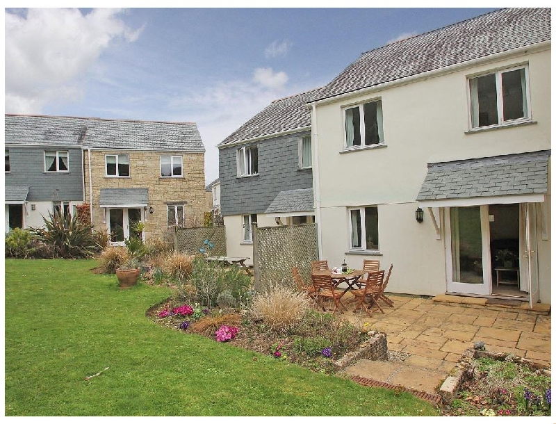 Buzzards Perch a holiday cottage rental for 6 in Falmouth, 