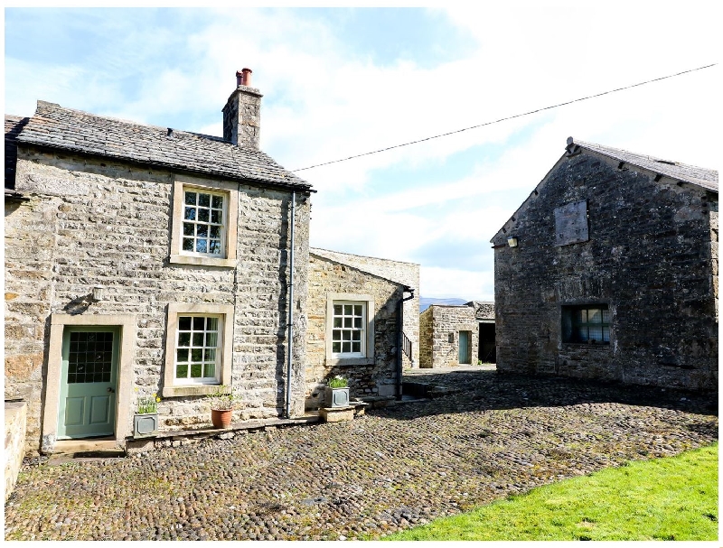Mill Dam Farm Cottage a holiday cottage rental for 6 in High Bentham, 