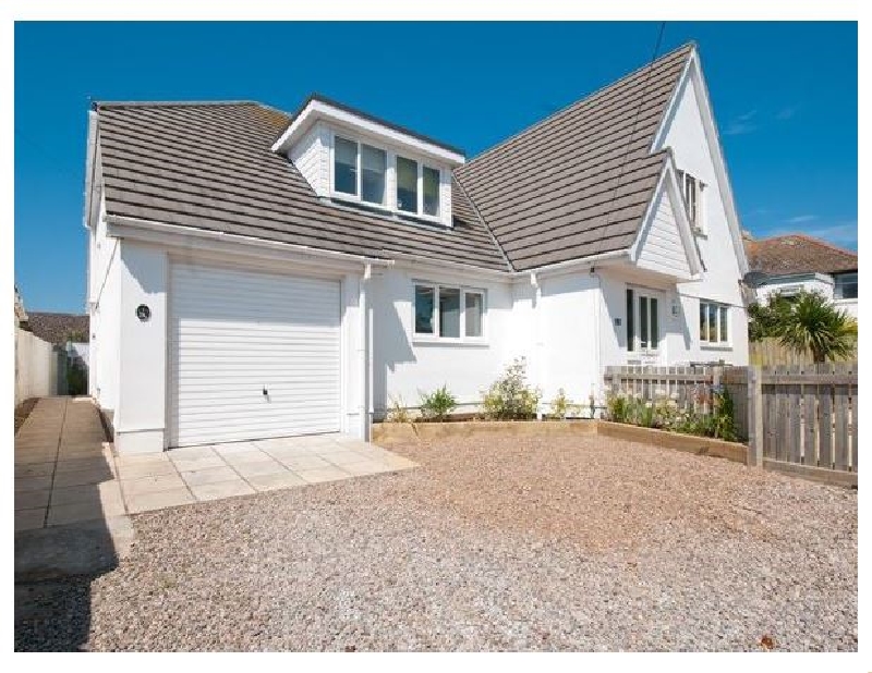 Offshore a holiday cottage rental for 8 in Crantock, 