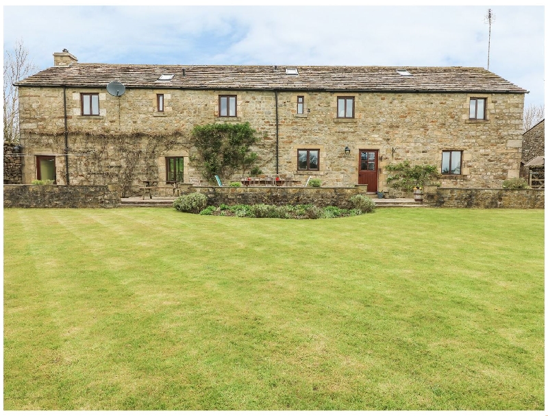 Gardale House a holiday cottage rental for 11 in Long Preston, 