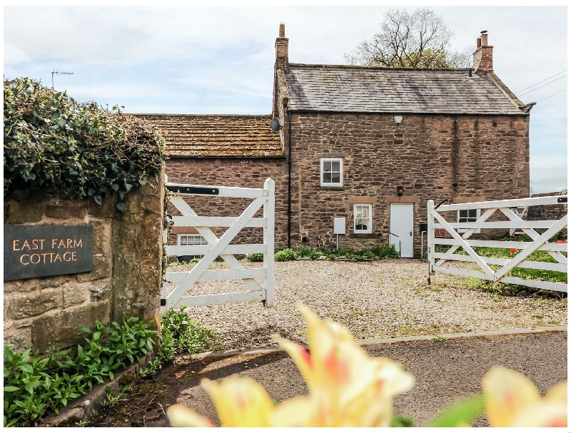 East Farmhouse Cottage a holiday cottage rental for 4 in Humshaugh, 